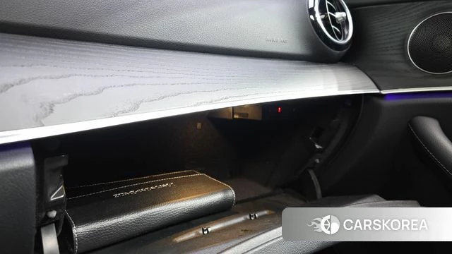 Mercedes-Benz E-Class W213 id 4557638 из Кореи 21
