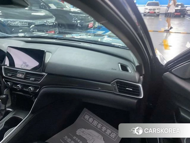 Honda Accord id 4367547 из Китая 21
