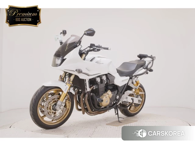 Проданный Honda CB1300SF BOLDOR ABS id 4011841 из Японии, фото 21