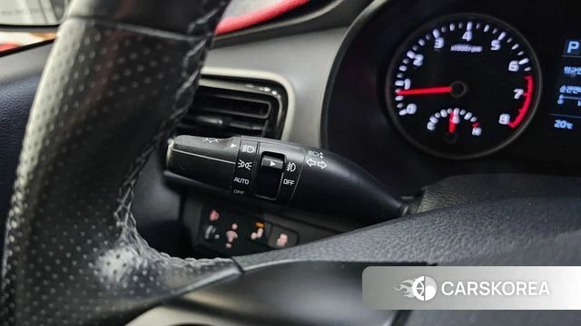 Kia Stonic id 4246220 из Кореи 21