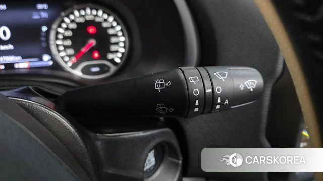 Jeep Renegade id 4430296 из Кореи 21