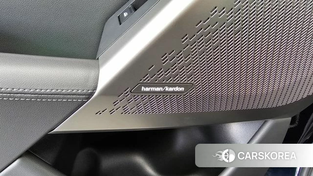 BMW 5 Series (G60) id 4635311 из Кореи 21