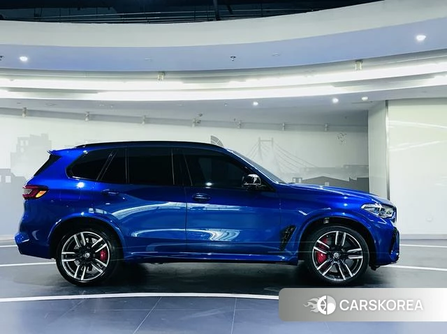 BMW X5 M id 4262184 из Китая 21