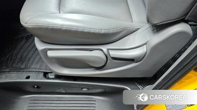 Hyundai The New Grand Starex id 4345670 из Кореи 21
