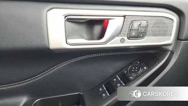 Ford Explorer 6th Generation id 4203190 из Кореи 21