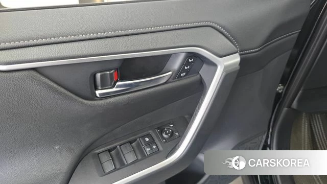 Toyota RAV4 5th Generation id 4649786 из Кореи 21