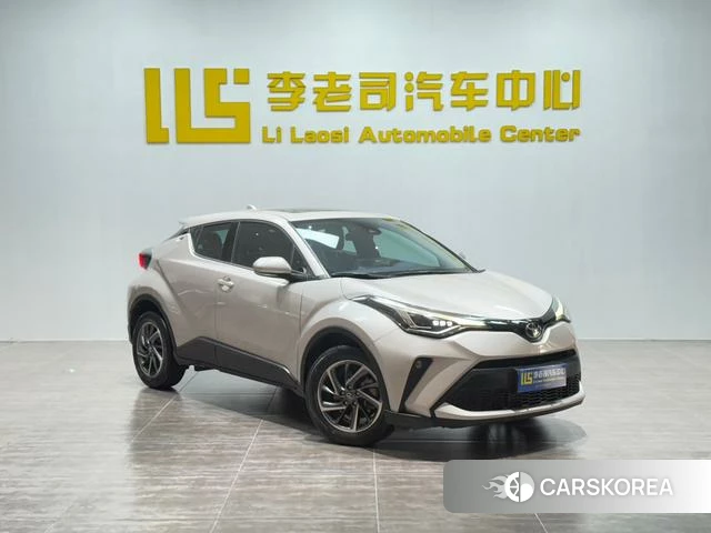 Toyota C-HR id 4273851 из Китая 21