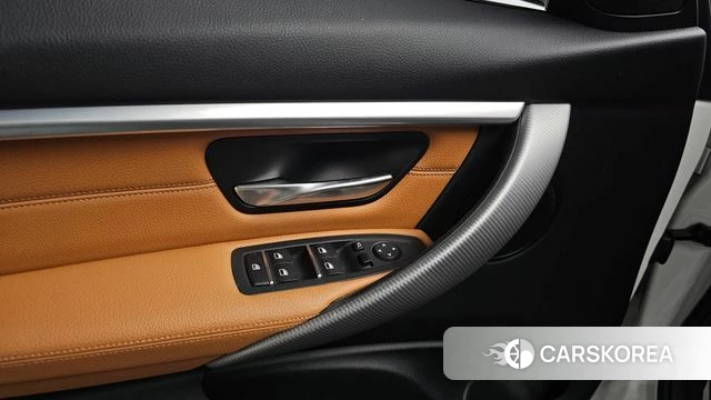 BMW 3 Series (F30) id 4873618 из Кореи 21