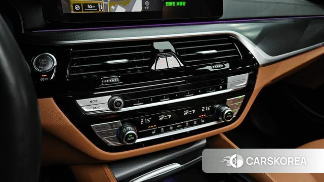 BMW 5 Series (G30) id 4540883 из Кореи 21