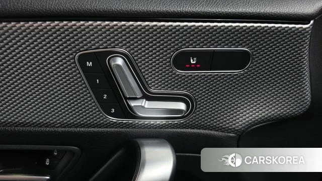 Mercedes-Benz A-Class W177 id 4872931 из Кореи 21