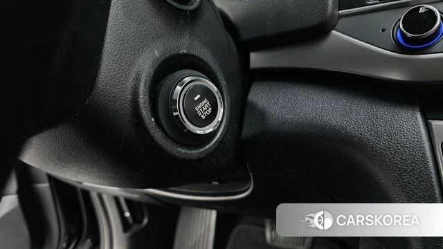Hyundai Avante AD id 4551980 из Кореи 21