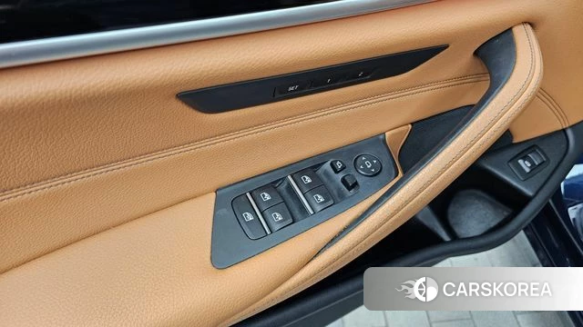 BMW 5 Series (G30) id 4785403 из Кореи 21