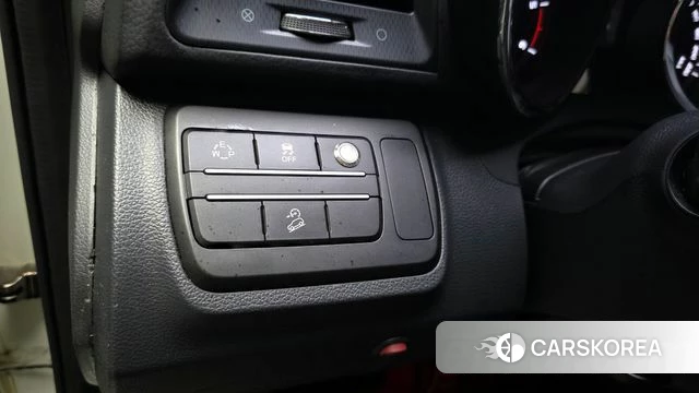 Ssangyong Tivoli Air id 4371675 из Кореи 21