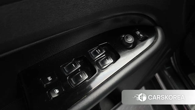 Ssangyong The New Rexton Sports Cannes id 4757743 из Кореи 21