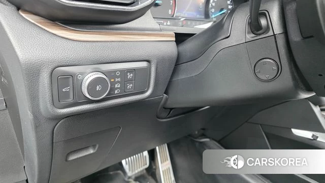 Ford Explorer 6th Generation id 4609954 из Кореи 21