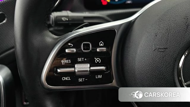 Mercedes-Benz A-Class W177 id 4292510 из Кореи 21