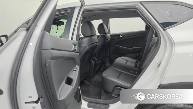 Hyundai All New Tucson id 4615153 из Кореи 21