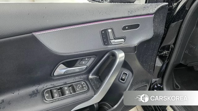 Mercedes-Benz A-Class W177 id 4549668 из Кореи 21