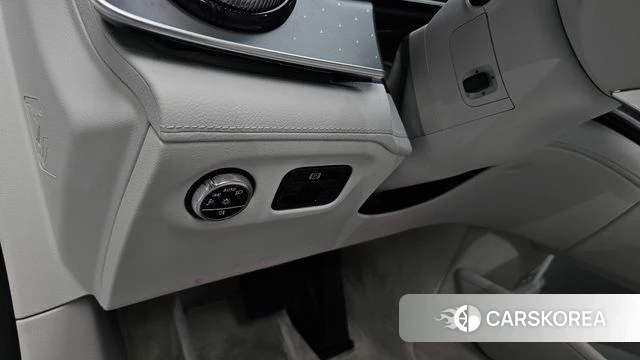 Mercedes-Benz EQE V295 id 4757817 из Кореи 21