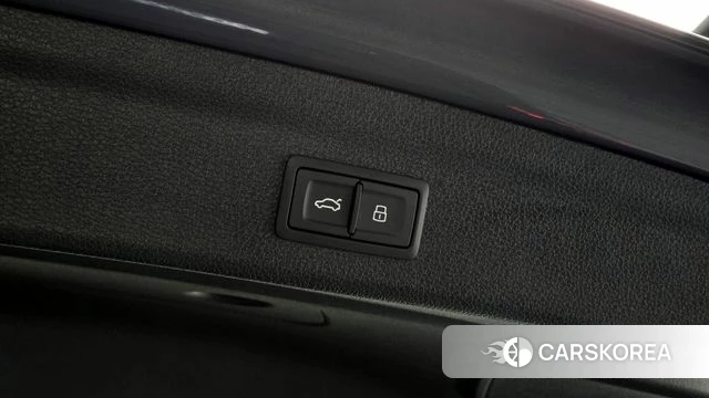 Audi Q3 (F3) id 4242781 из Кореи 21
