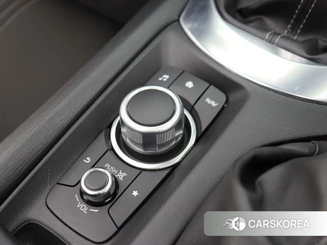Mazda MX-5 id 4239509 из Китая 21