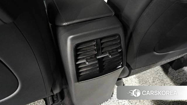 Kia Di Ol Nu Niro id 4702023 из Кореи 21