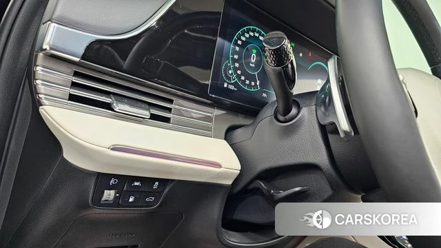 Hyundai The New Grandeur IG Hybrid id 4337936 из Кореи 21