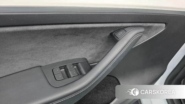 Tesla Model Y id 4757726 из Кореи 21