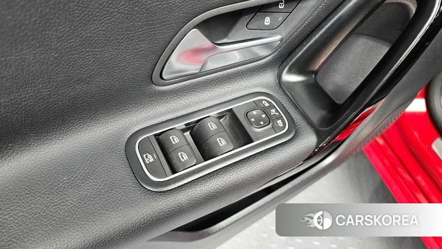 Mercedes-Benz A-Class W177 id 4446945 из Кореи 21