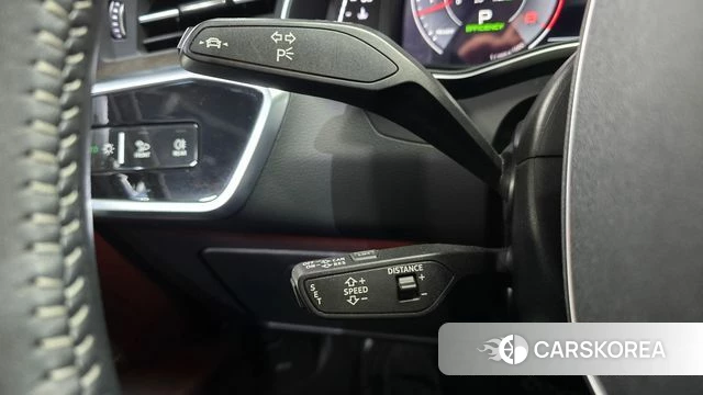 Audi A7 (4K) id 4470772 из Кореи 21