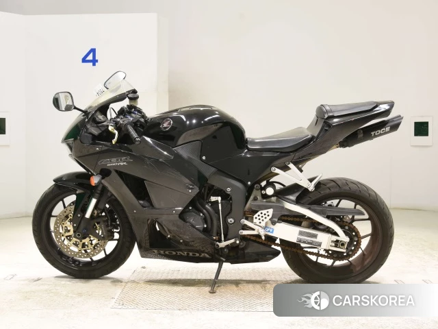 Honda CBR600RR id 3947003 из Японии 21