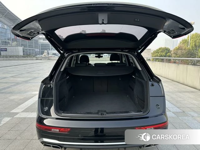 Audi Q5L id 4278400 из Китая 21
