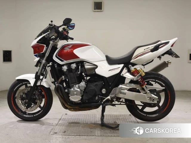 Honda CB1300SF id 3950039 из Японии 21