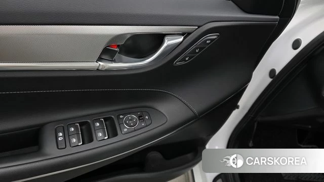 Hyundai The New Grandeur IG id 4501181 из Кореи 21