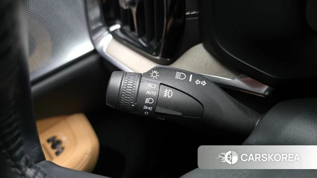 Volvo V60 Cross-Country 2nd Generation id 4310335 из Кореи 21