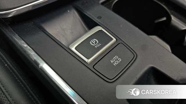 Hyundai The New Grandeur IG id 4518123 из Кореи 21
