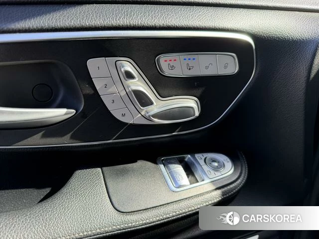 Mercedes-Benz V-class id 4208310 из Китая 21