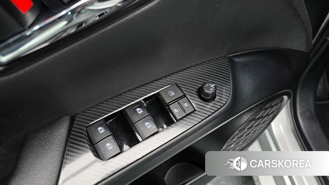 Toyota Prius 4th Generation id 4286304 из Кореи 21