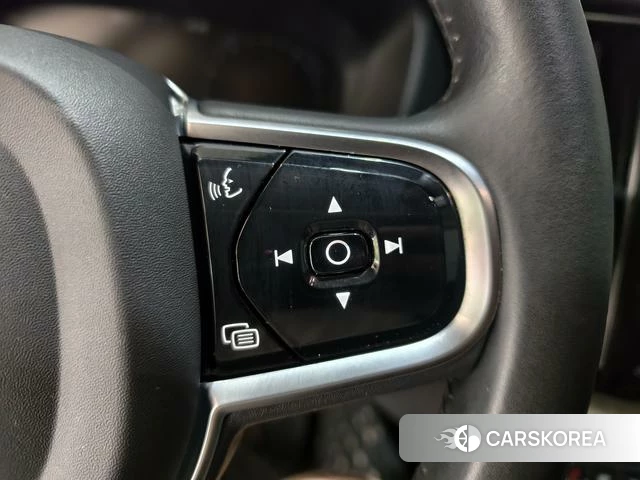 Volvo XC60 id 4220895 из Китая 21
