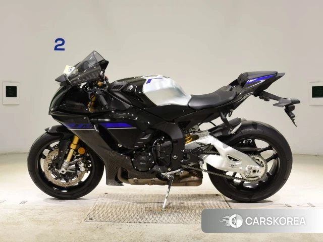 Проданный Yamaha YZF-R1M id 4199528 из Японии
