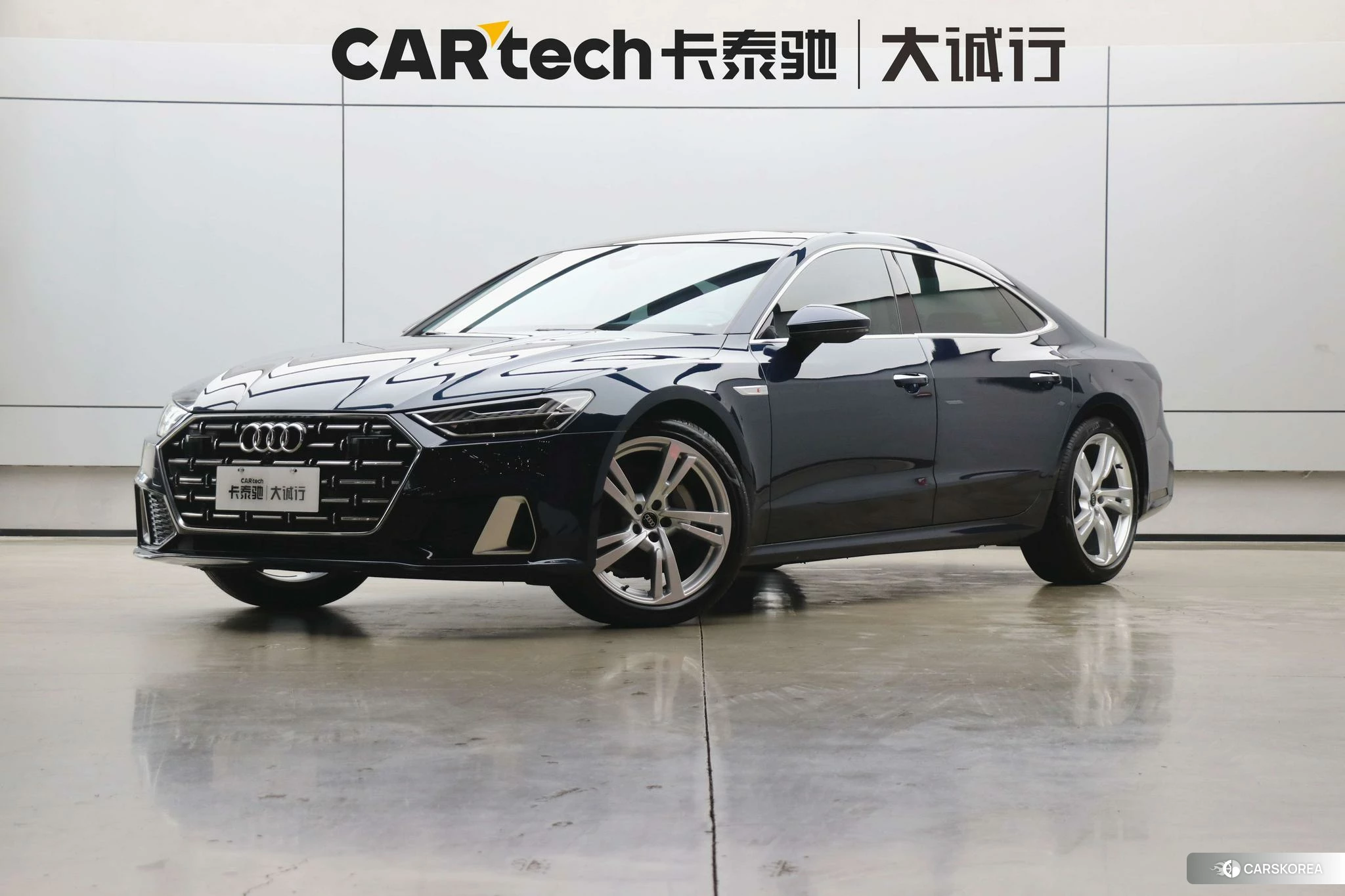 Audi A7L id 4479323 из Китая 21