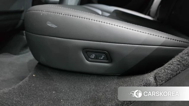 Tesla Model Y id 4773278 из Кореи 21