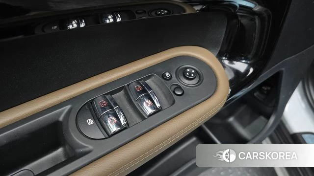 Mini Cooper D Countryman id 4188471 из Кореи 21