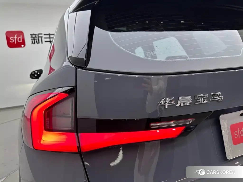 BMW X1 id 4599652 из Китая 21