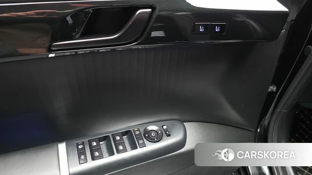 Hyundai Grandeur (GN7) id 4500447 из Кореи 21