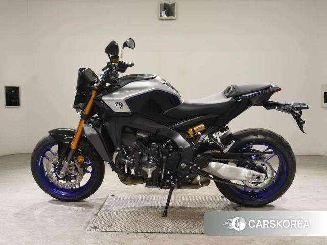 Yamaha MT-09 SP id 3945916 из Японии 21