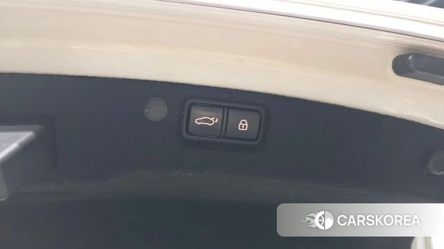 Kia K7 Premier Hybrid id 4770277 из Кореи 21