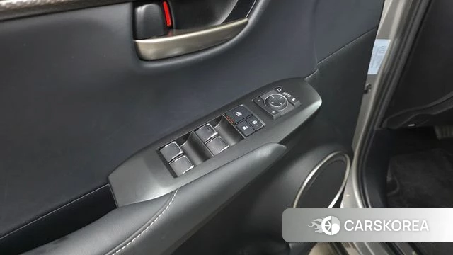 Lexus NX300h id 4764426 из Кореи 21