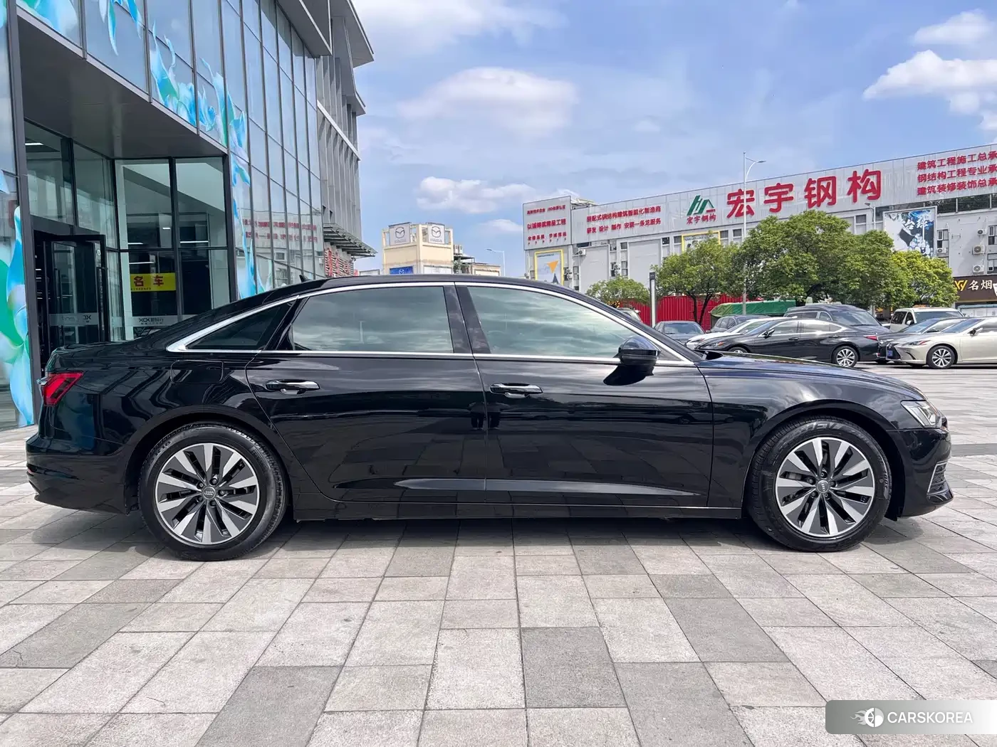 Audi A6L id 4607184 из Китая 21
