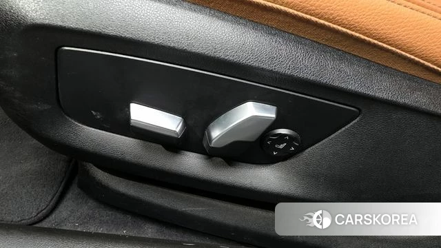 BMW 5 Series (G30) id 4385127 из Кореи 21